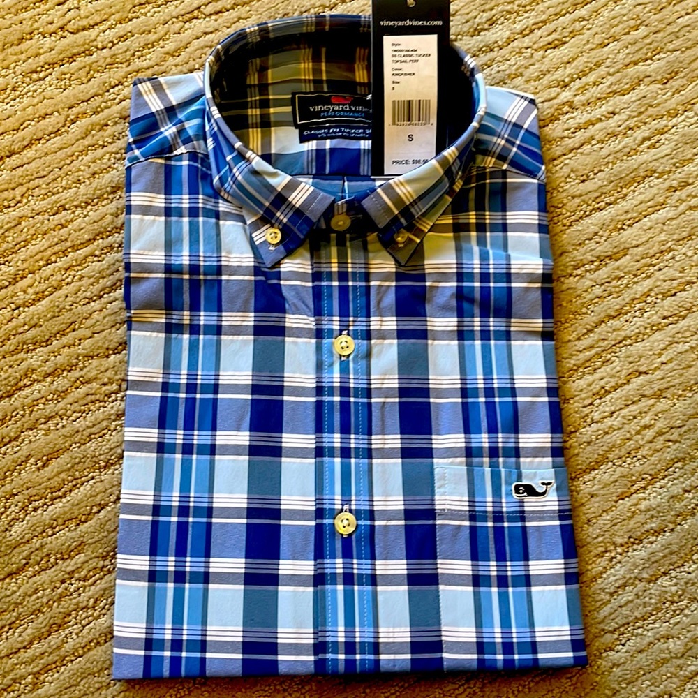 Vineyard Vines Men’s Short Sleeve Classic Tucker Topsail Performance Shirt